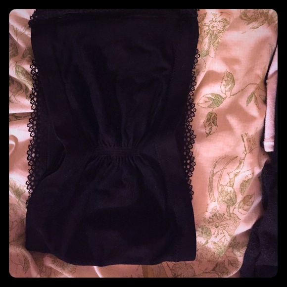 Black lace bandeau