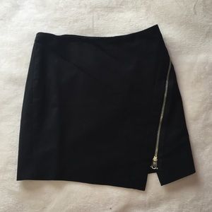 side zip skirt