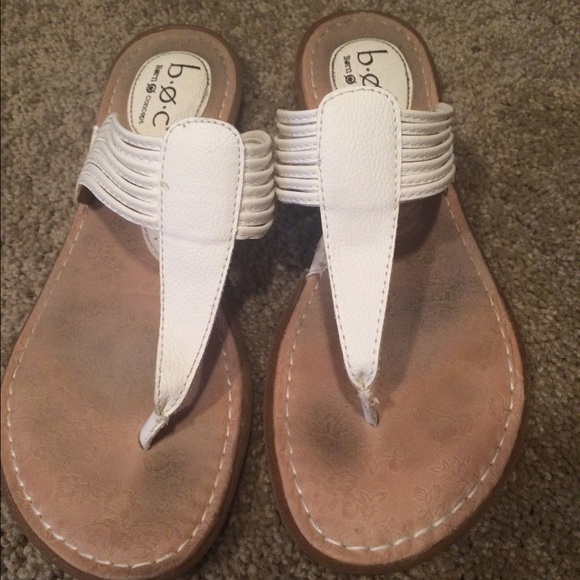 Born sandals