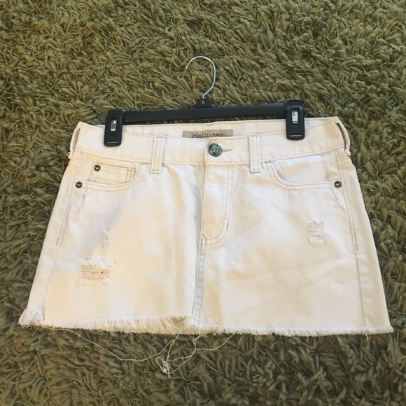 Hollister white mini skirt