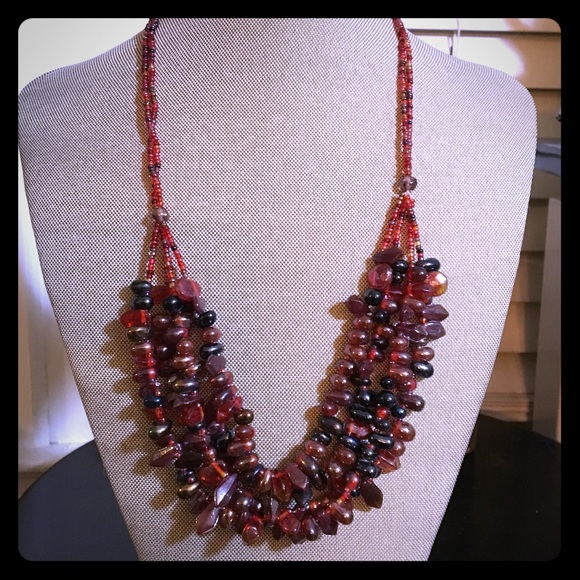 Jewelry - Red precious stones necklace