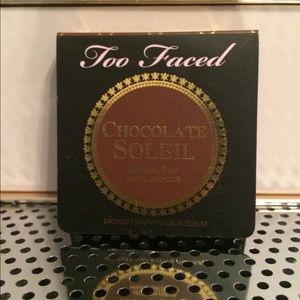 Too Faced Chocolate Solei bronzer deluxe size