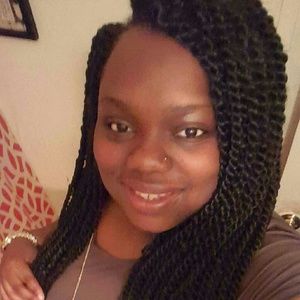 Meet your Posher, Tia
