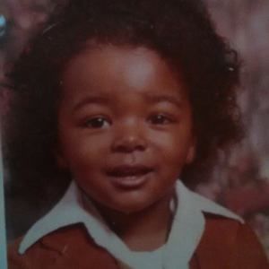 Meet your Posher, Gregory