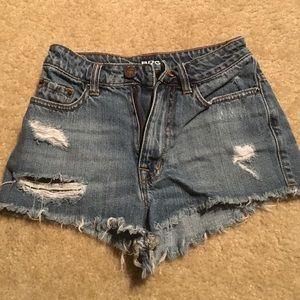 Urban Outfit. BDG high waisted Jean shorts size 24