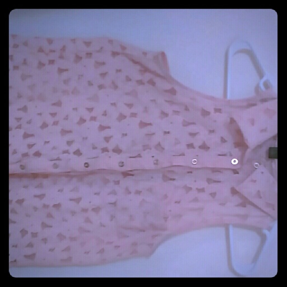 Lace pink sleeveless  top