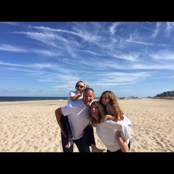 Meet your Posher, Jen - Picture 3 of 4