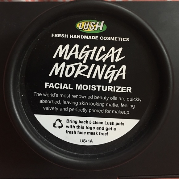 LUSH Magical moringa
