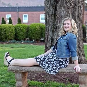 Meet your Posher, Kelli