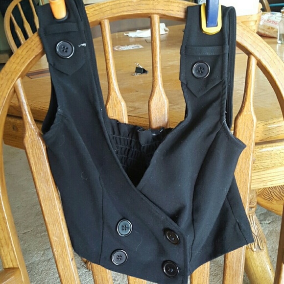 2 button women's vest