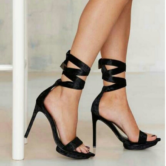 Velvet Rope Burn Heel