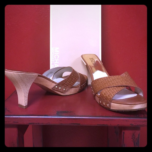 Michael Kors Shoes - MICHAEL KORS never worn!!