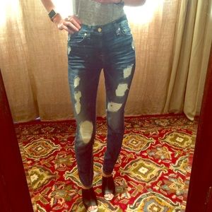 7 for All Mankind "The Skinny" Destroyed Jean