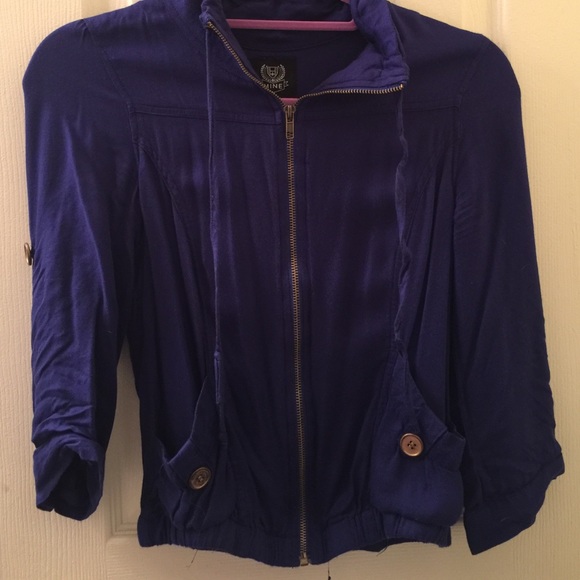 Light jacket - Picture 2 of 4