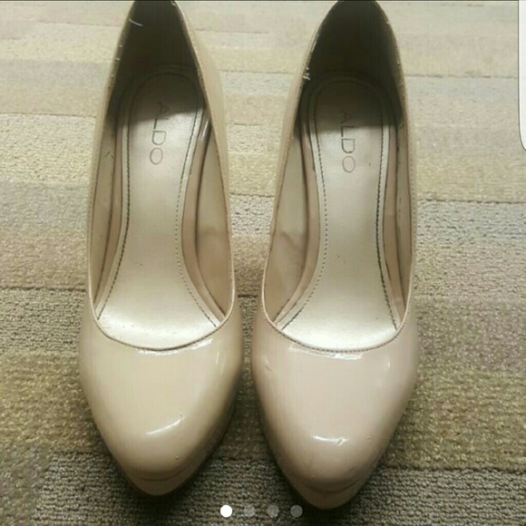 Nude Aldo Pumps/Heels