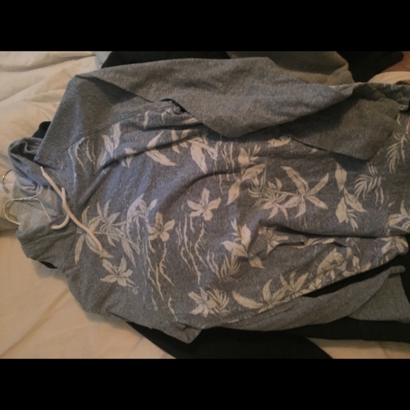 Floral hoodie - Picture 1 of 1