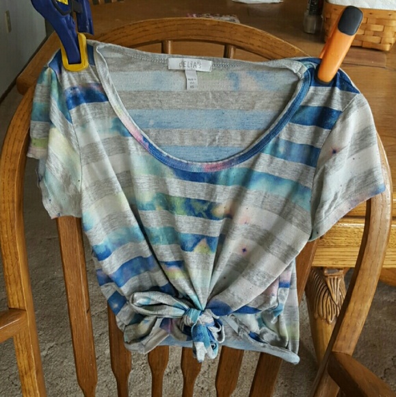 XS tie front crop top