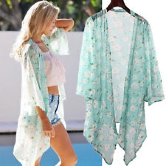 Tops - Mint Floral Kimono