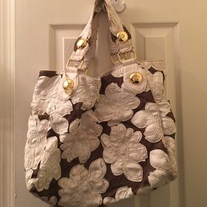 Flower patterned purse