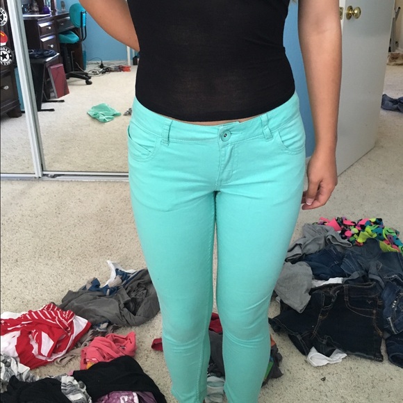 green capripants