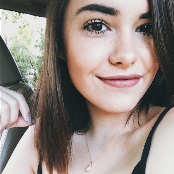 Meet your Posher, Erin