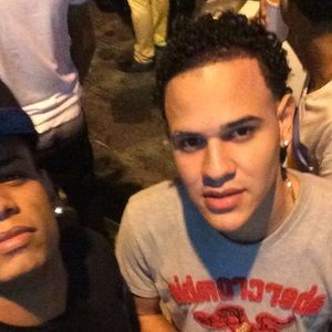 Meet your Posher, Sharon