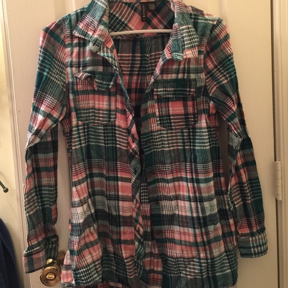 Long sleeved flannel