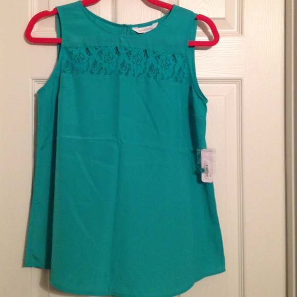 NWT Turq Silky Chiffon Charming Charlie Tank Sz S