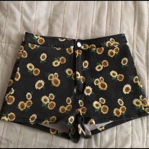 Floral print shorts