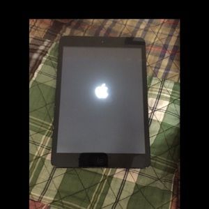 iPad Mini 16gb WiFi iCloud Unlocked