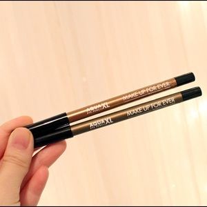 MUFE Aqua XL Liners - 2