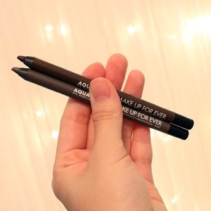 MUFE Aqua XL Liners - 2