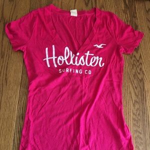Hollister V-Neck tee