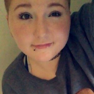 Meet your Posher, Kasey