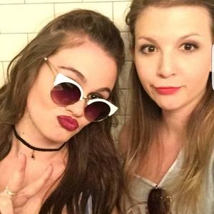 Meet your Posher, Mckenzie