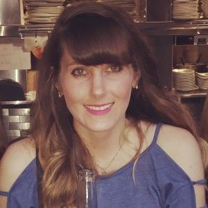 Meet your Posher, Alexis