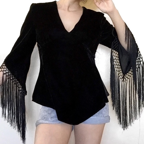 • Vintage Velvet Fringe Top • - Picture 3 of 5