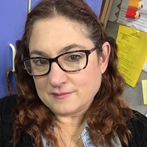 Meet your Posher, Debbie