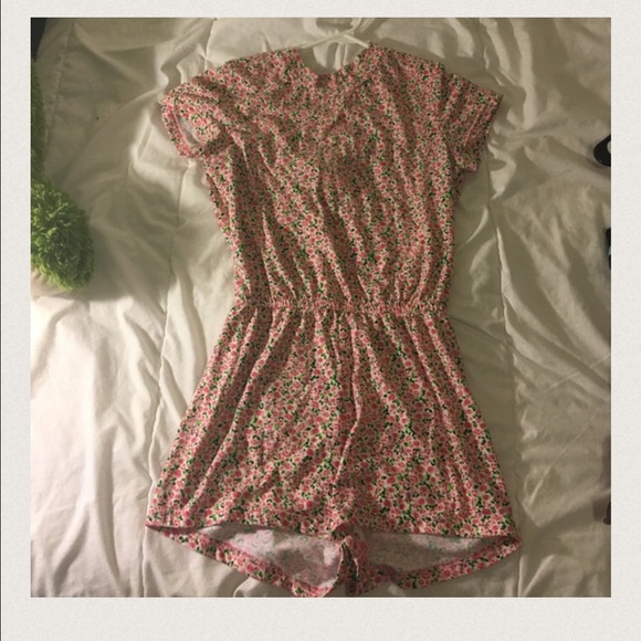 AA romper - Picture 4 of 4