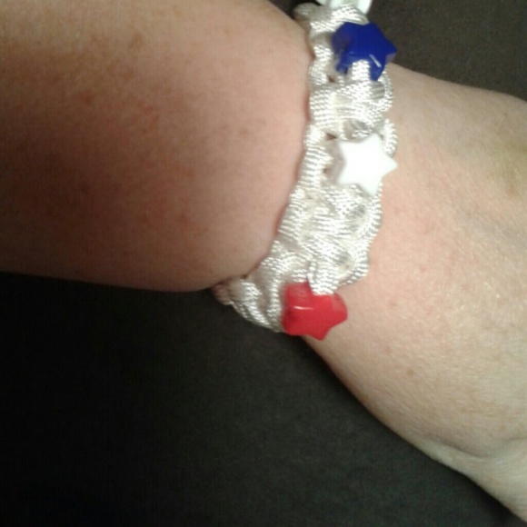 Red, White and Blue Star Paracord Bracelet