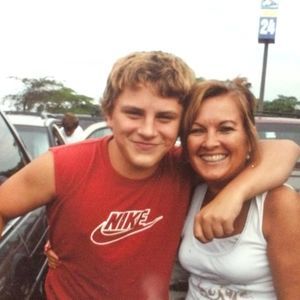 Meet your Posher, Suzanne