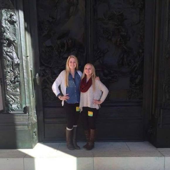 Meet your Posher, Taylor - Picture 1 of 1