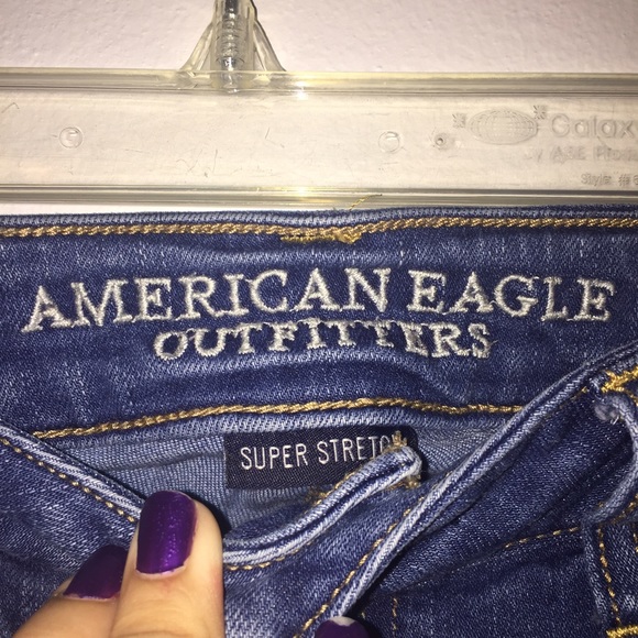 American Eagle Jeans - Picture 2 of 3