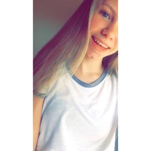 Meet your Posher, Marissa