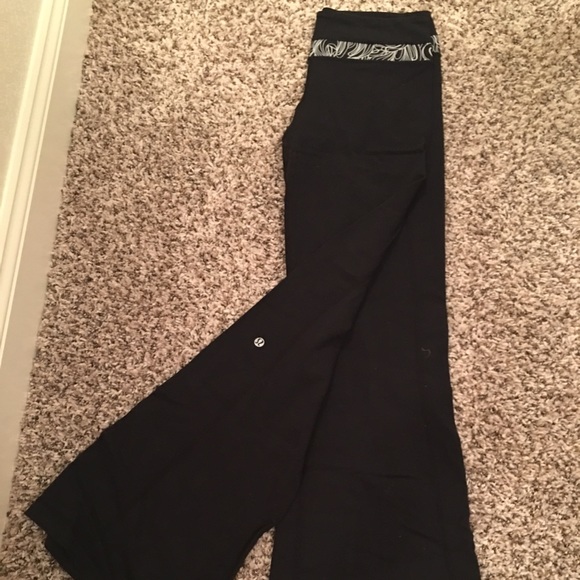 Stickey older style groove pants.
