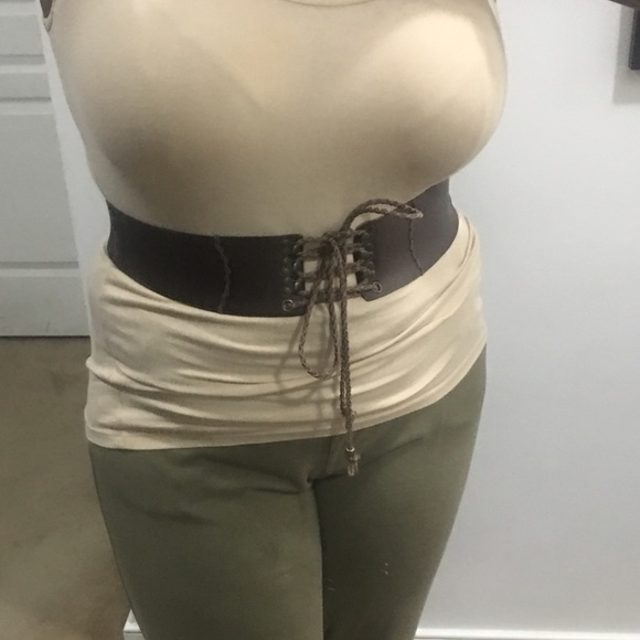 Corset Belt in Genuine Brown Leather - Picture 4 of 4