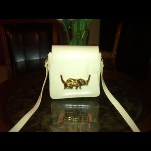 White Vintage Sasha 1996 Elephant Purse