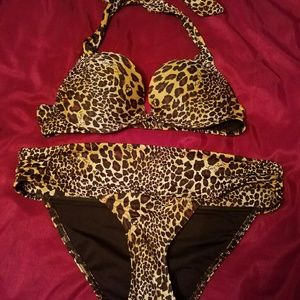32b/small Victoria's Secret Bombshell bikini