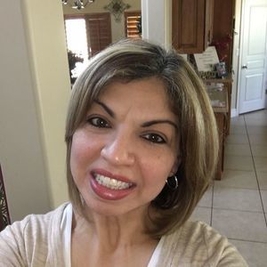 Meet your Posher, Marisa