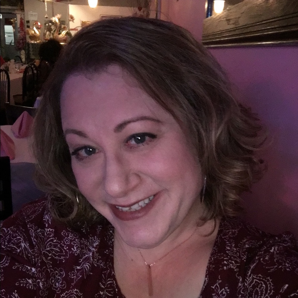 Meet your Posher, Debra